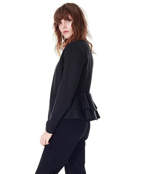 GRACE CONTINENTAL（グレースコンチネンタル）の「バックフリルノー  