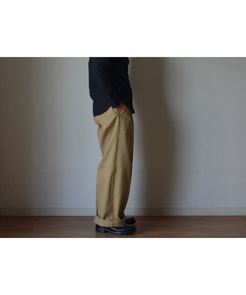 Kafika（カフィカ）の「【RECOMMEND】KAFIKA カフィカ KFK080 CHINO WIDE TROUSERS チノワイドトラウザー BEG ベージュ（チノパンツ・メンズ・その他）」の4枚目の写真