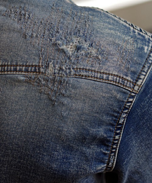 RATTLE TRAP(ラトルトラップ)の「【雑誌Safari(サファリ)11月号掲載】ジョグデニムシャツ(シャツ/ブラウス・メンズ・ブルー・M/L/LL)」の9枚目の写真