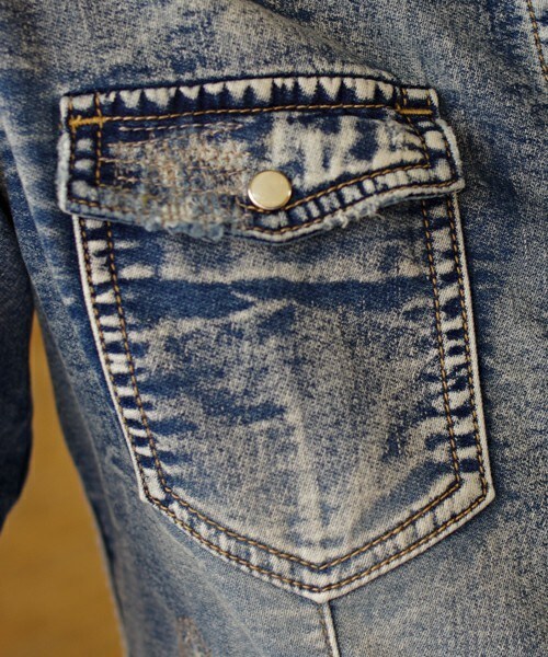 RATTLE TRAP(ラトルトラップ)の「【雑誌Safari(サファリ)11月号掲載】ジョグデニムシャツ(シャツ/ブラウス・メンズ・ブルー・M/L/LL)」の5枚目の写真