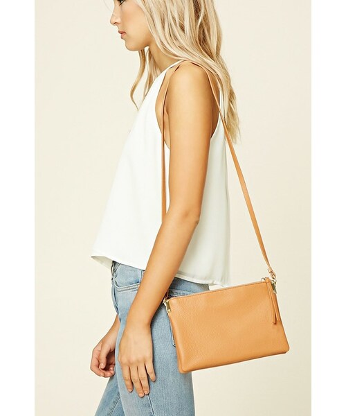 FOREVER 21（フォーエバー トゥエンティーワン）の「FOREVER 21 Faux Leather Crossbody（ショルダーバッグ・レディース・Black/Orange・ONE SIZE）」の2枚目の写真