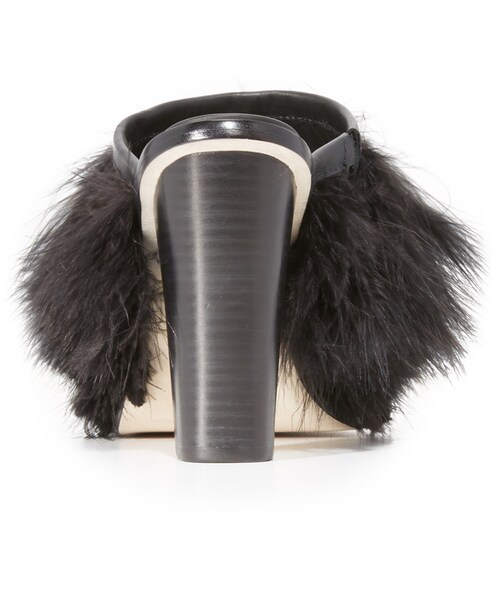 tibi（ティビ）の「Tibi Bee Feathered Mules（サンダル・レディース・Black・35/36/36.5/37/37.5/38/38.5/39）」の4枚目の写真