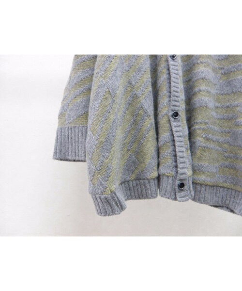 sneeuw（スニュウ）の「【期間限定SALE】sneeuw スクエアバイアスニット2wayカーディガン（カーディガン/ボレロ・レディース・その他）」の4枚目の写真
