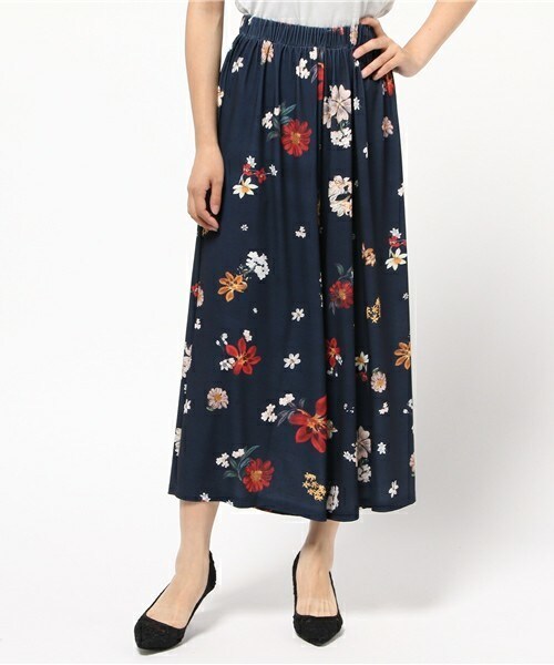 actuel(アクチュエル)の「FLOWERワイドパンツ(その他パンツ・レディース・ネイビー・FREE)」の1枚目の写真