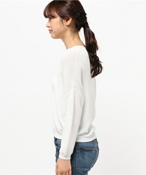 archives（アルシーヴ）の「アゼアミVネックプルオーバー（ニット/セーター・レディース・ホワイト/オフホワイト/グレー/ネイビー/キャメル/ワイン・MEDIUM）」の8枚目の写真