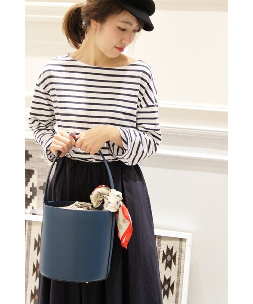 plage（プラージュ）の「Plage round BAG◆（バッグ・キャメル/グリーン/ブルー/レッド・フリー）」の3枚目の写真