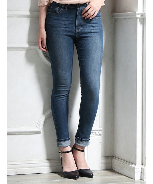 Honeys（ハニーズ）の「スリムデニムスキニー７０（パンツ・スキニー・レディース・ライトインディゴ/ワンウォッシュ・ＳＳ/Ｓ/Ｍ/Ｌ）」の2枚目の写真