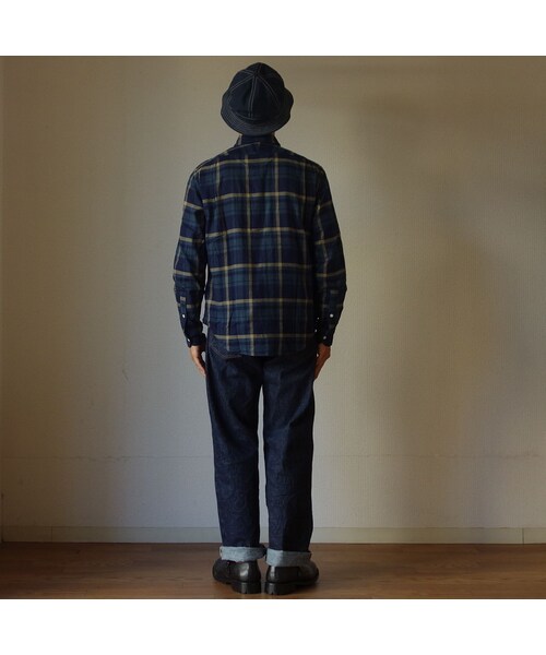 MANUAL ALPHABET（マニュアル アルファベット）の「【完売御礼】MANUAL ALPHABET マニュアルアルファベット CLASSIC FIT SHIRT 甘撚りビエラ クラシカルフィットシャツ NVY×BEG（シャツ/ブラウス・メンズ・その他）」の3枚目の写真