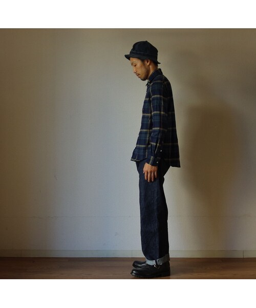 MANUAL ALPHABET（マニュアル アルファベット）の「【完売御礼】MANUAL ALPHABET マニュアルアルファベット CLASSIC FIT SHIRT 甘撚りビエラ クラシカルフィットシャツ NVY×BEG（シャツ/ブラウス・メンズ・その他）」の4枚目の写真