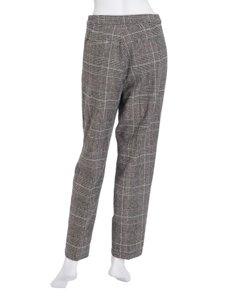 Ungrid（アングリッド）の「テーパードタックパンツ（パンツ・レディース・オフホワイト/グレー/ブラック/ミックス）」の8枚目の写真