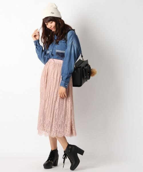 Heather(ヘザー)の「サテンプリーツレーススカート(スカート・ブラック/ピンク/グリーン系・FREE)」の5枚目の写真