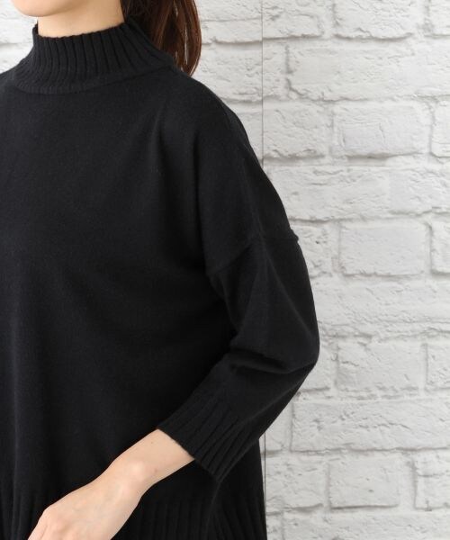 LEPSIM（レプシィム）の「１２Ｇハイネックワイドプルオーバー（トップス・アイスグレー/ベージュ/ダークネイビー・FREE SIZE）」の10枚目の写真