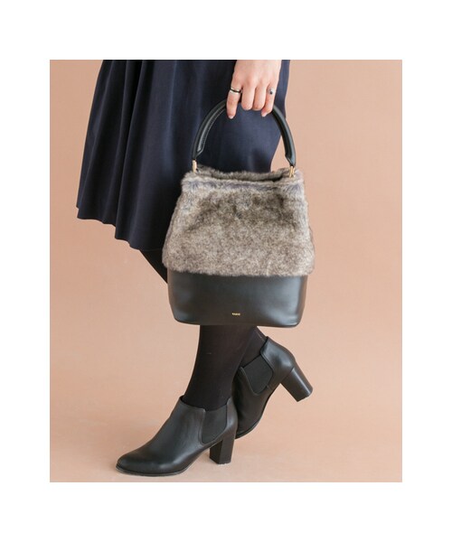 URBAN RESEARCH ROSSO WOMEN(アーバンリサーチ ロッソ)の「VASIC Elfie mini(バッグ・レディース・GRY SHORT・-)」の2枚目の写真