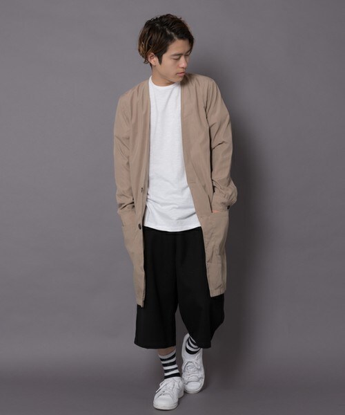 CASPER JOHN AIVER(キャスパージョンアイバー)の「CASPER JOHN AIVER ロングノーカラーコート(チェスターコート・メンズ・ホワイト系その他/ブラック/ブラック系その他/グレー/ベージュ系その他/グリーン系その他/ネイビー/ブルー系その他/チェック・MEDIUM/LARGE)」の17枚目の写真