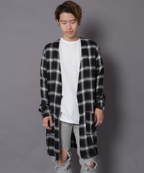 CASPER JOHN AIVER(キャスパージョンアイバー)の「CASPER JOHN AIVER ロングノーカラーコート(チェスターコート・メンズ・ホワイト系その他/ブラック/ブラック系その他/グレー/ベージュ系その他/グリーン系その他/ネイビー/ブルー系その他/チェック・MEDIUM/LARGE)」の14枚目の写真