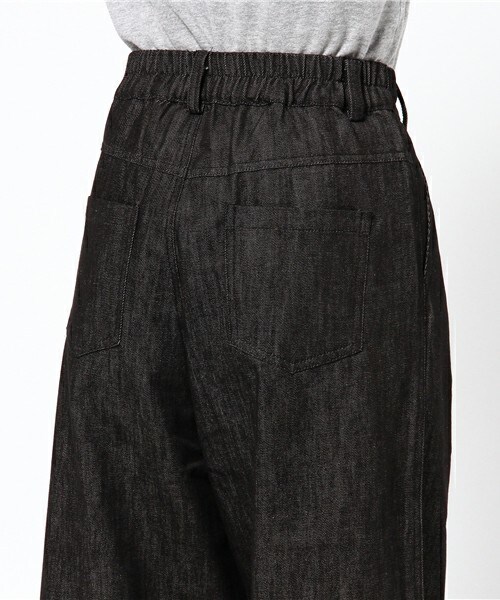 archives(アルシーヴ)の「デニムワイドパンツ(デニムパンツ・レディース・ブラック/ネイビー・MEDIUM)」の7枚目の写真