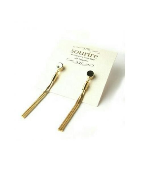 copine（コピン）の「ボタン型チェーンタッセルロングピアス（ピアス（両耳用）・レディース・その他）」の5枚目の写真