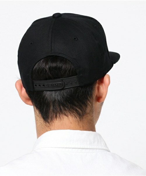 hALON（アーロン）の「halon  POC・３D刺繍キャップ（キャップ・メンズ・ホワイト/ブラック・FREE）」の4枚目の写真