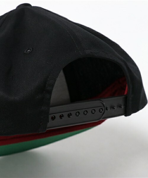 hALON（アーロン）の「halon  POC・３D刺繍キャップ（キャップ・メンズ・ホワイト/ブラック・FREE）」の6枚目の写真