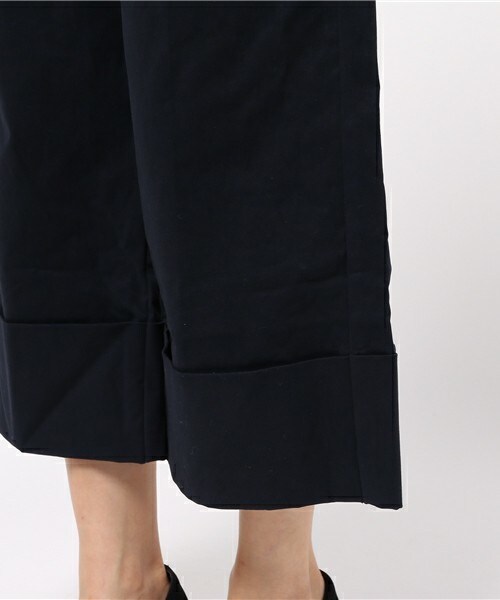 archives（アルシーヴ）の「チノワイドパンツ（チノパンツ・レディース・ベージュ/ネイビー・MEDIUM）」の9枚目の写真