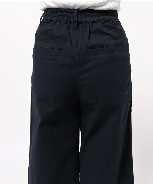 archives（アルシーヴ）の「チノワイドパンツ（チノパンツ・レディース・ベージュ/ネイビー・MEDIUM）」の7枚目の写真