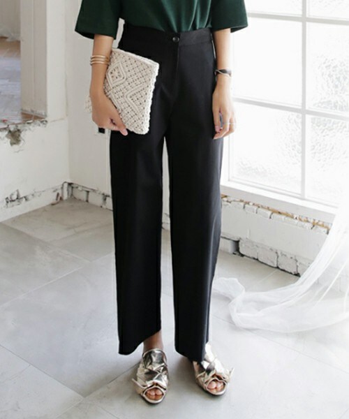 DHOLIC（ディーホリック）の「ハイウエストワイドパンツ（その他パンツ・レディース・ベージュ/ブラック・S/M）」の2枚目の写真