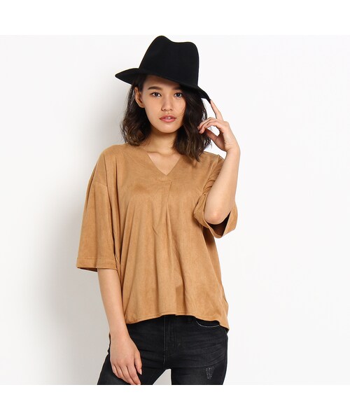 OZOC（オゾック）の「スエード風シャツ（トップス・レディース・キャメル/ブラック/レンガ・その他）」の4枚目の写真