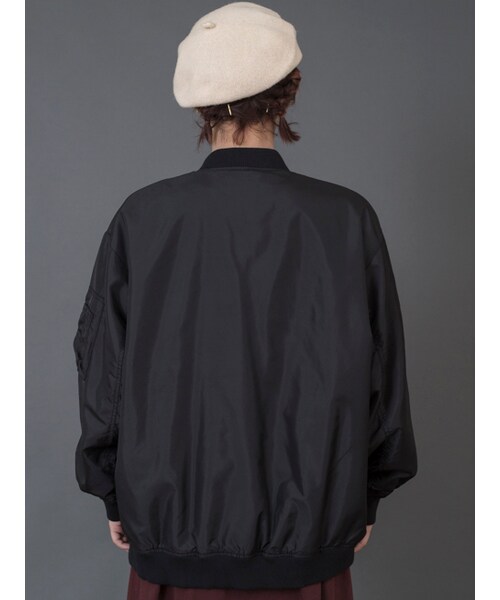 w closet(ダブルクローゼット)の「【先行予約】BIGシルエットMA-1(ジャケット/アウター・レディース・Lグレー/カーキ/ブラック・FREE)」の6枚目の写真