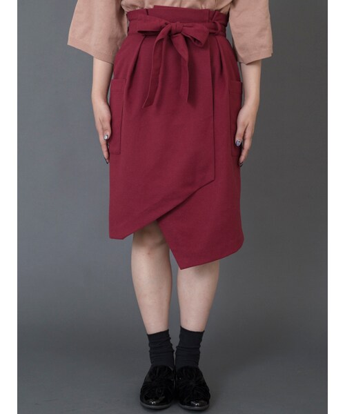 w closet（ダブルクローゼット）の「リボン付きアシメラップスカート（スカート・レディース・ベージュ/オレンジ/Dレッド・FREE）」の4枚目の写真