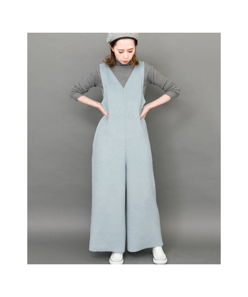KBF（ケイビーエフ）の「深Vネックオールインワン（オールインワン・サロペット・レディース・BEIGE/L/BLUE/GRAY/BLACK・one）」の8枚目の写真