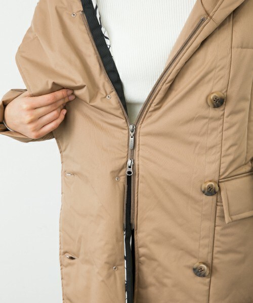 YOSOOU（ヨソオウ）の「【粧う/YOSOOU/ヨソオウ】Big Hood Coat（ダウンジャケット/コート・レディース・ブラック/チャコールグレー/ベージュ・2/3）」の12枚目の写真