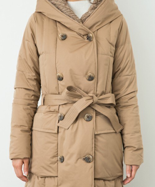 YOSOOU（ヨソオウ）の「【粧う/YOSOOU/ヨソオウ】Big Hood Coat（ダウンジャケット/コート・レディース・ブラック/チャコールグレー/ベージュ・2/3）」の9枚目の写真