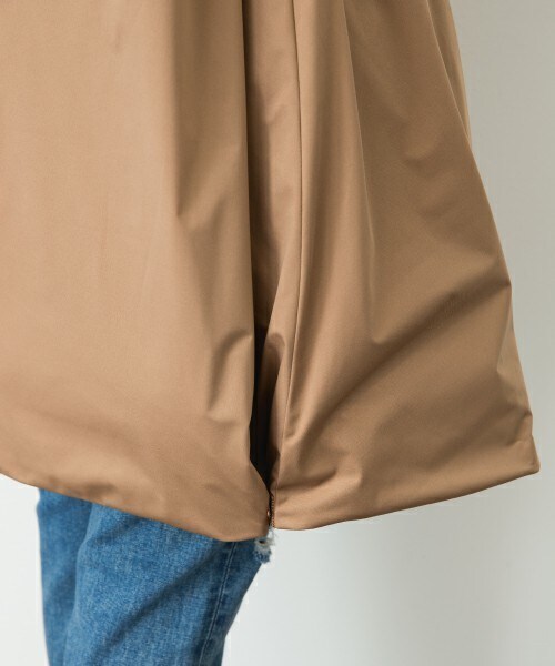 YOSOOU(ヨソオウ)の「【粧う/YOSOOU/ヨソオウ】Cloak Coat(ダウンジャケット/コート・レディース・ネイビー/キャメル・FREE)」の16枚目の写真