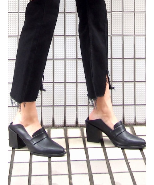 EMODA(エモダ)の「SLIPPA ローファー(シューズ・レディース・ブラック/ブラウン/ライトミックス・S/M/L)」の4枚目の写真