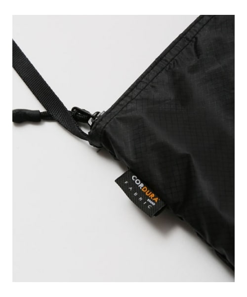 HOLIDAY（ホリデイ）の「PACKABLE HOLIDAY MINI BAG（バッグ・レディース・BLACK・ONE SIZE）」の4枚目の写真