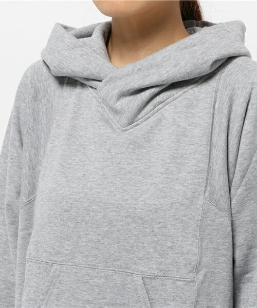 FRAPBOIS（フラボア）の「ラキラッケ（ワンピース・レディース・グレー/ネイビー・1）」の6枚目の写真