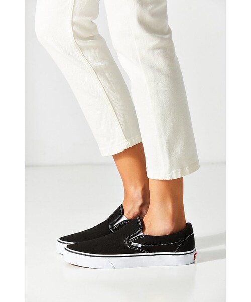 VANS(バンズ)の「Vans Classic Slip-On Sneaker(スニーカー・レディース・Black/Blue/White・W 10/M 8.5/W 6/M 4.5/W 7.5/M 6/W 7/M 5.5/W 8.5/M 7/W 8/M 6.5/W 9/M 7.5)」の13枚目の写真