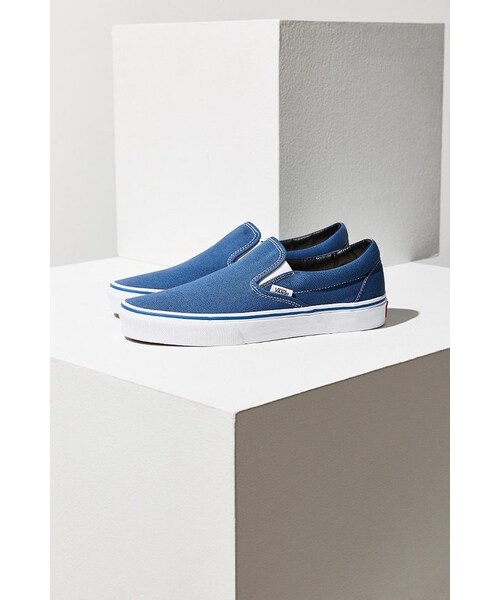 VANS(バンズ)の「Vans Classic Slip-On Sneaker(スニーカー・レディース・Black/Blue/White・W 10/M 8.5/W 6/M 4.5/W 7.5/M 6/W 7/M 5.5/W 8.5/M 7/W 8/M 6.5/W 9/M 7.5)」の5枚目の写真