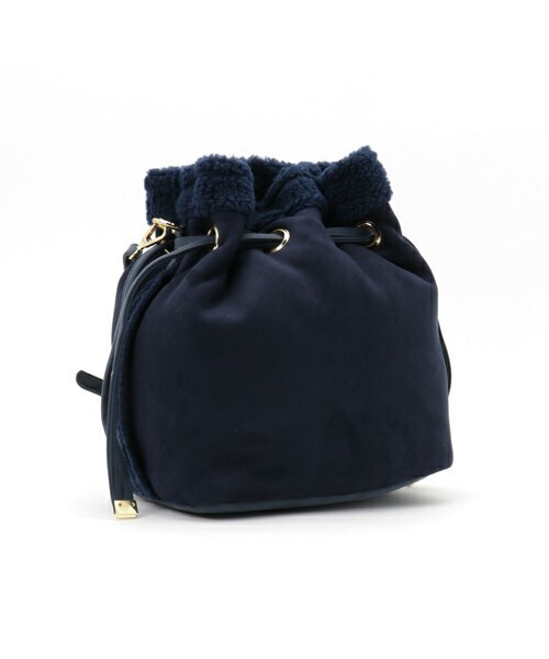 matelasse durer（マトラッセ デュレ）の「ムートンキンチャクバッグ（ショルダーバッグ・レディース・ブラック/ネイビー/キャメル・フリー）」の4枚目の写真