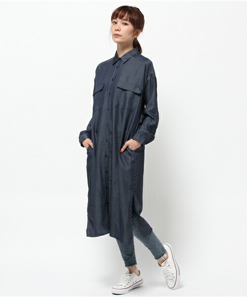 INTERPLANET（インタープラネット）の「ツイルロングシャツ（シャツ/ブラウス・レディース・カーキ/ネイビー/オレンジ・FREE）」の2枚目の写真