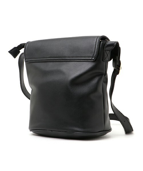 archives（アルシーヴ）の「タッセル付きバケツ型ショルダー（ショルダーバッグ・レディース・ブラック/キャメル・MEDIUM）」の3枚目の写真