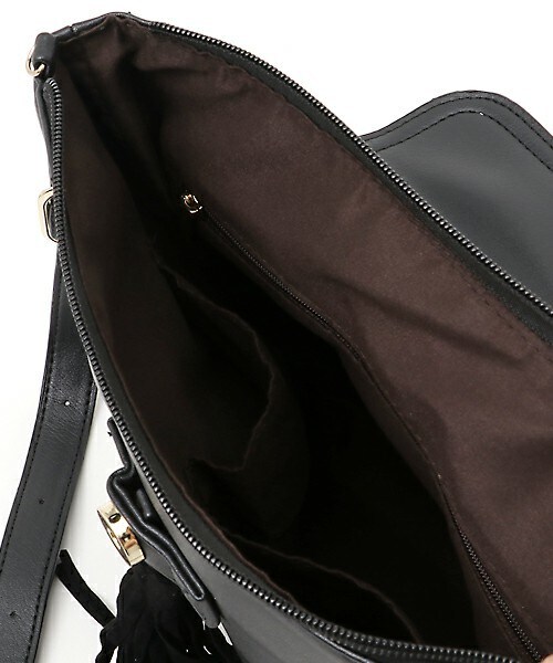 archives（アルシーヴ）の「タッセル付きバケツ型ショルダー（ショルダーバッグ・レディース・ブラック/キャメル・MEDIUM）」の9枚目の写真