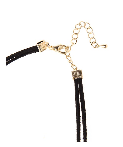 INGNI（イング）の「【2016秋の新作】スウェードリボンチョーカー（アクセサリー・レディース・ｸﾛ/ﾌﾞﾗｳﾝ・-）」の3枚目の写真