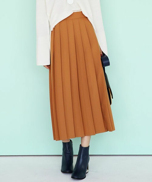 DHOLIC(ディーホリック)の「ビックプリーツミモレ丈スカート(スカート・レディース・キャメル/ワイン/ブラック・FREE)」の1枚目の写真