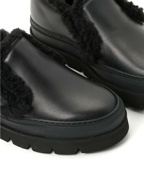 MM6 Maison Martin Margiela_（エムエム 6 メゾン マルタン マルジェラ）の「MM6 Maison Margiela インナーボアスリッポン（スニーカー・レディース・ホワイト/ブラック・36/37/38/39）」の7枚目の写真
