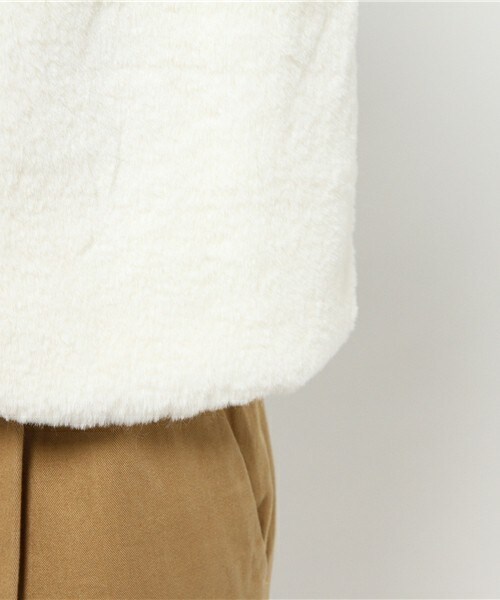 archives（アルシーヴ）の「フェイクファーベスト（その他アウター・レディース・オフホワイト/ブラック/キャメル・MEDIUM）」の8枚目の写真