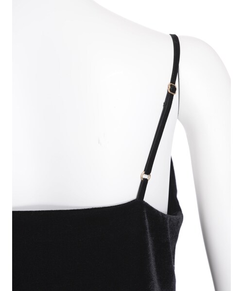 MURUA（ムルーア）の「≪WEB限定商品≫ベロアキャミワンピース（ワンピース/ドレス・レディース・ブラック/ベージュ）」の8枚目の写真