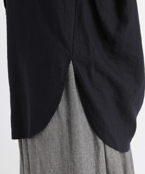 studio CLIP（スタディオクリップ）の「[浜島直子×studio CLIP]リネンレーヨン×レースワイドシャツ（トップス・オフホワイト/カーキ/ネイビー・M/L/S(WEB限定)/LL(WEB限定)/3L(WEB限定)）」の10枚目の写真