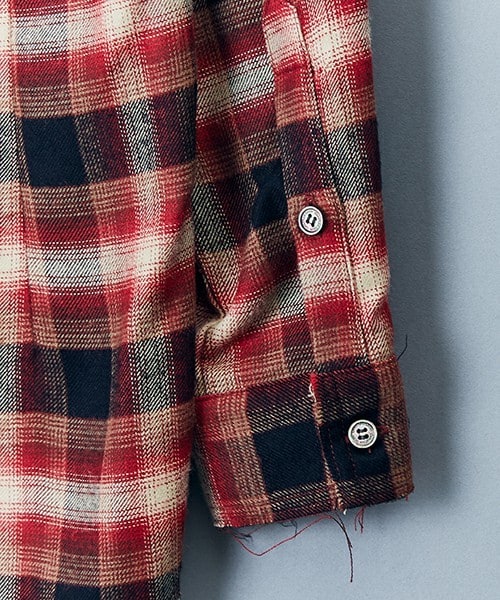 CHRISTIAN DADA(クリスチャンダダ)の「CHRISTIAN DADA カットオフエンブロイダリーシャツ(シャツ/ブラウス・メンズ・ブラック/ローズ・44/46)」の7枚目の写真