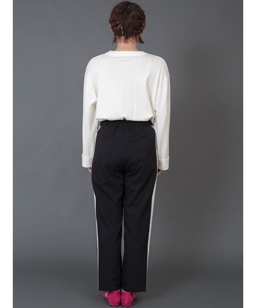w closet（ダブルクローゼット）の「【SET FAIR対象】ツイルライン入りタックパンツ（パンツ・レディース・コーラルピンク/グレー/ブラック・FREE）」の6枚目の写真